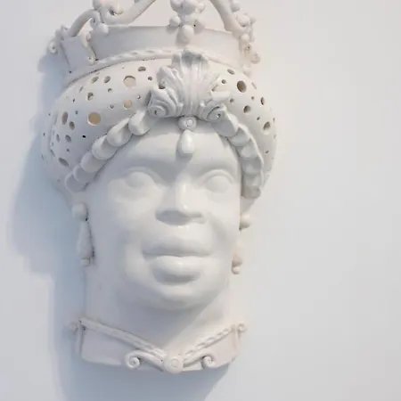 Ortigia's Gate Bed & Breakfast 4*